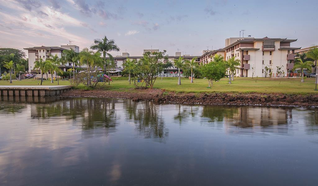 Life Hplus Long Hotel 3*