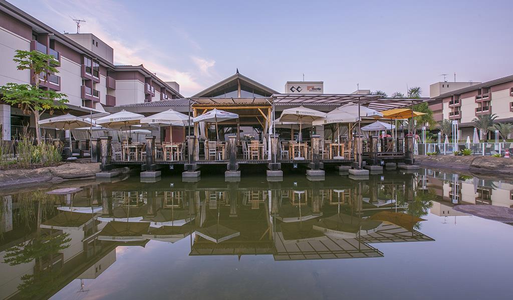 Life Hplus Long Hotel 3*