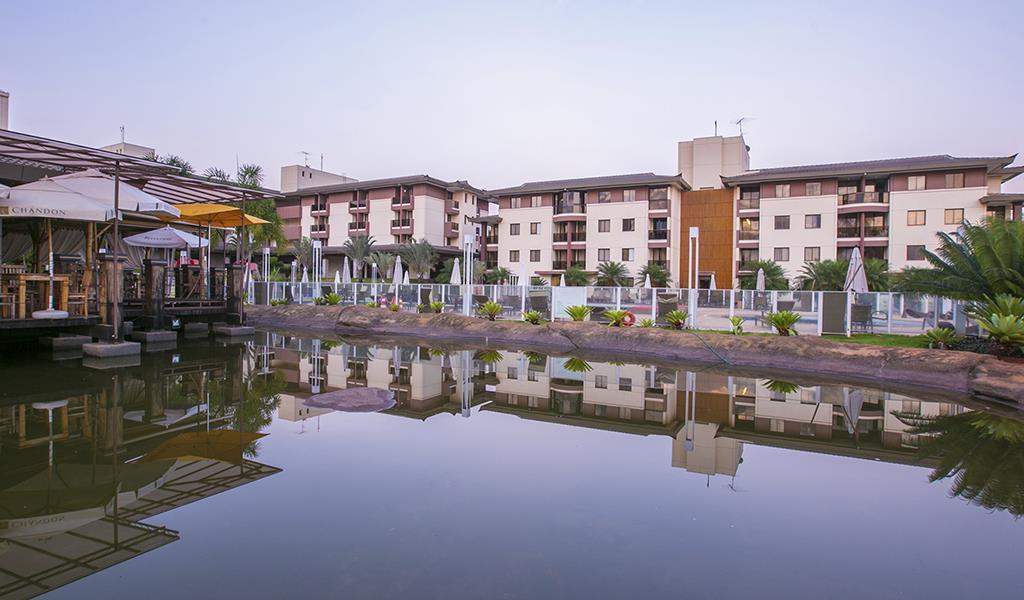 Life Hplus Long Hotel 3*