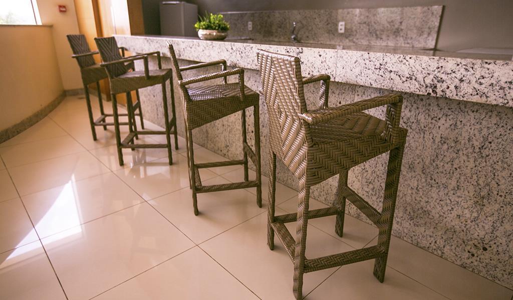 Life Hplus Long Hotel