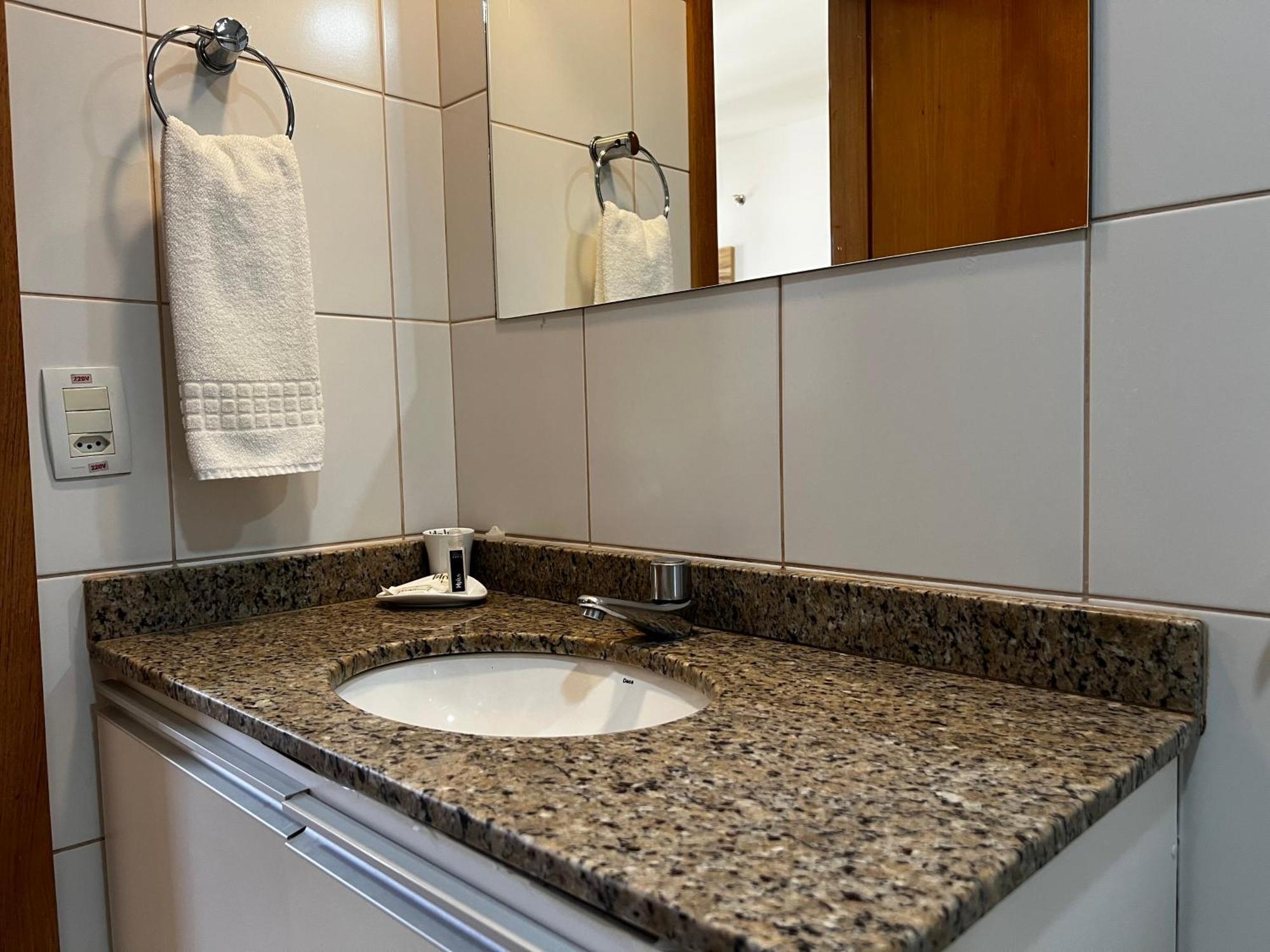 Hotel Life Hplus Long Brasilia