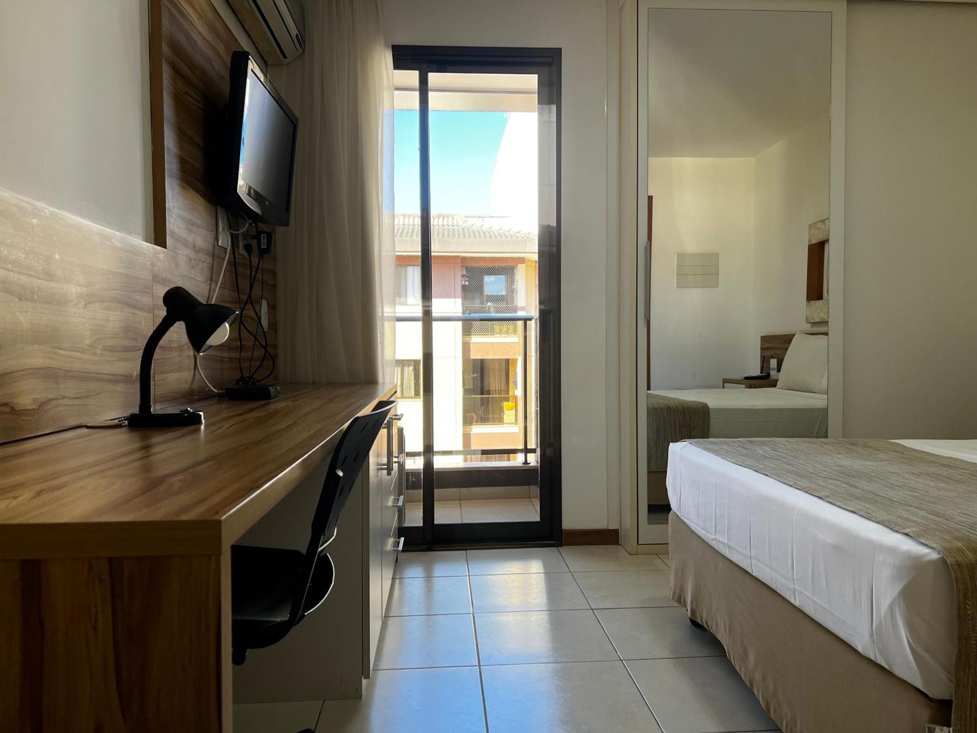 Hotel Life Hplus Long 3*